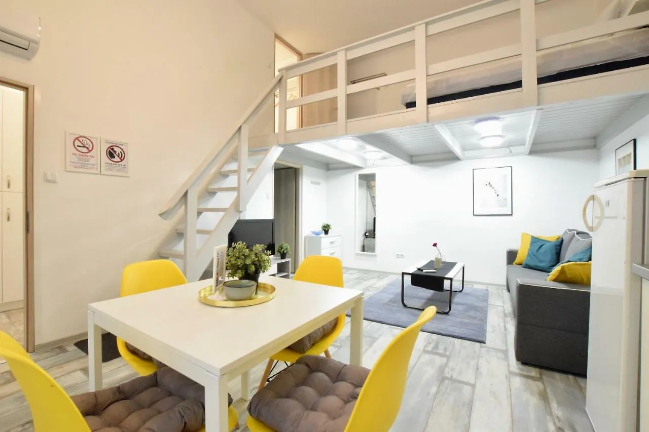 Standard Apartment By Hi5 - Akacfa 59 Budapest Hungary